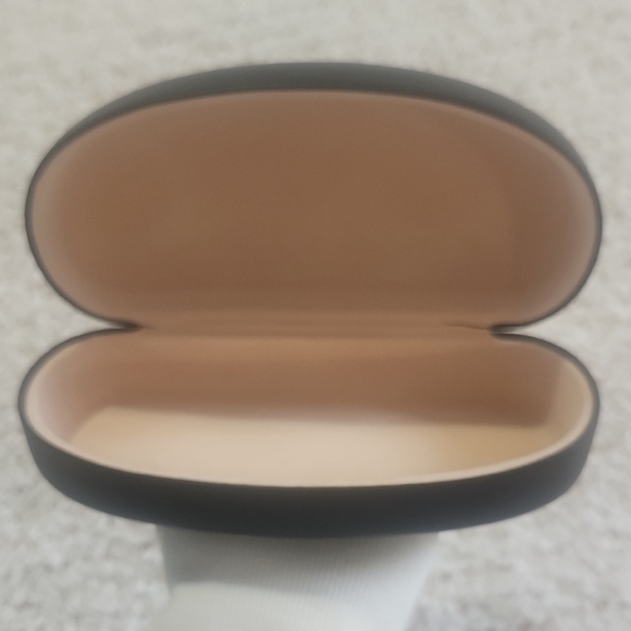 Dolce & Gabbana Black Leather Eyewear Case - Picture 5 of 9